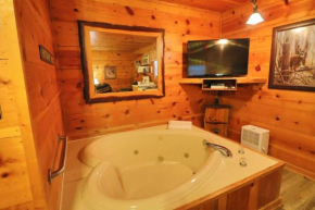 Alpine Mountain Sweetheart Cabin Jacuzzi #8